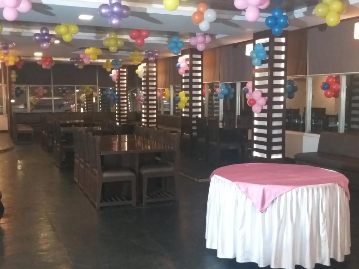 Hotel Avana Jaipur Buitenkant foto