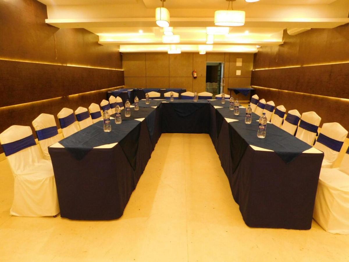 Hotel Avana Jaipur Buitenkant foto